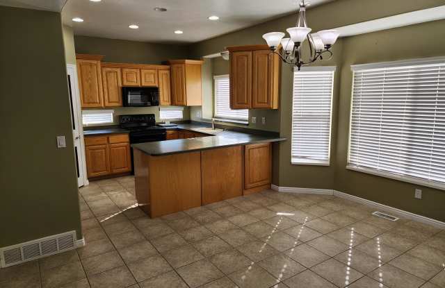1193 North 1285 West Gallery 3