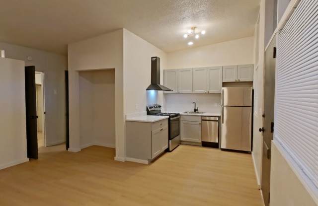 University Manor photos photos