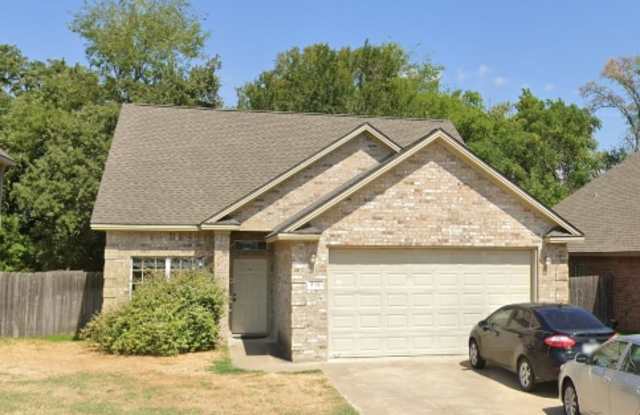 420 Montauk Ct photos photos