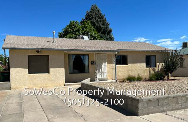FULLY FURNISHED 3 Bedroom - Short or Long Term Available photos photos