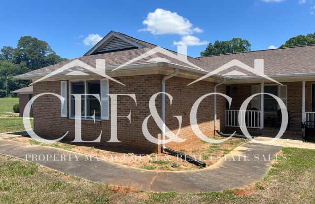 123 Lacey Lane photos photos