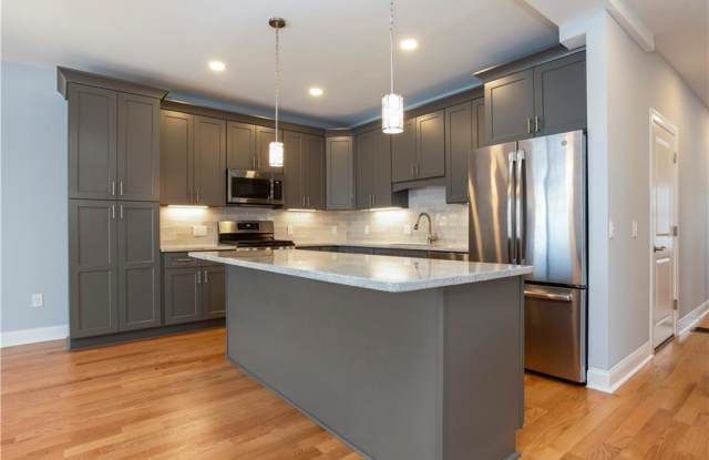 314 Chases Ln - 314 Chases Lane, Newport East, RI 02842