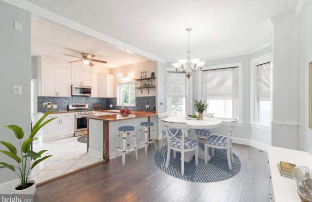 4 Bedroom / 2.5 Bathroom Home in Roxborough photos photos