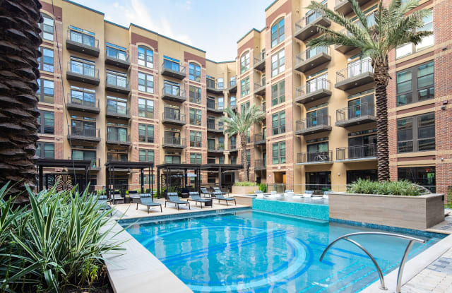 10X living Heights Waterworks photos photos