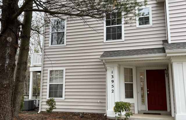 13952 KING GEORGE WAY photos photos