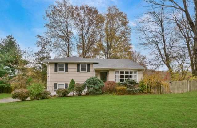 69 Intervale Rd Gallery 2