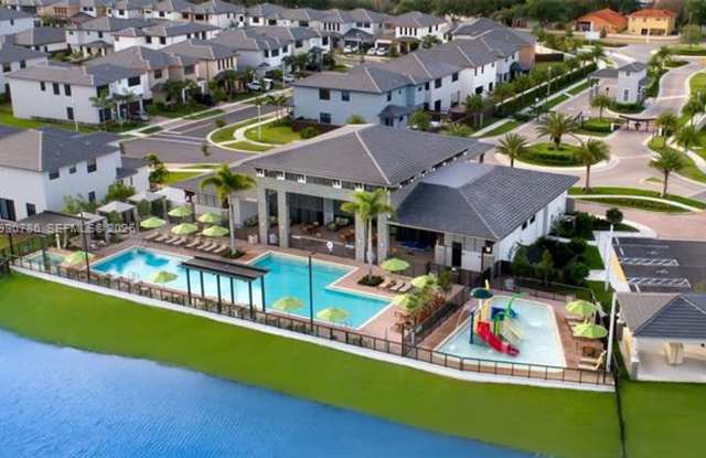 9143 NW 161st St th 9143 MIAMI LAKES, FL 33018 photos photos