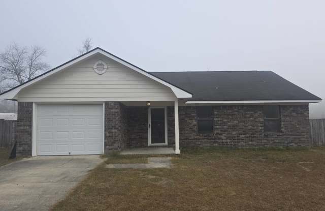 1304 Towers Drive - 1304 Tower Drive, Hinesville, GA 31313