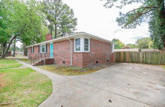 Fabulous 3BR, 2BA in heart of Chesapeake!! photos photos