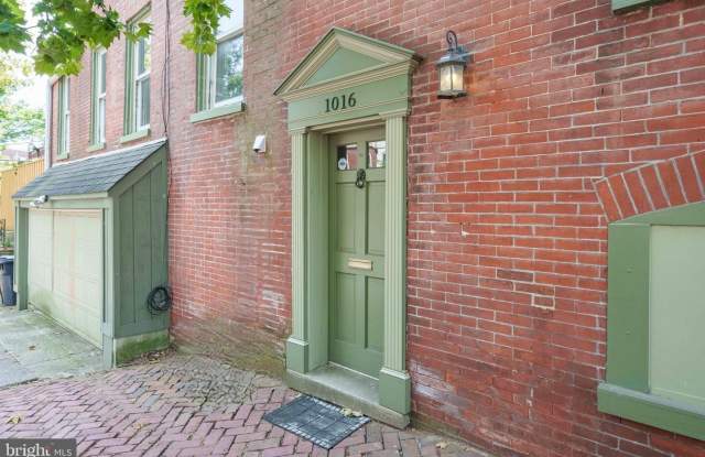 1016 KIRK AVE Gallery 3