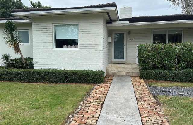 1240 S Alhambra Cir Gallery 4