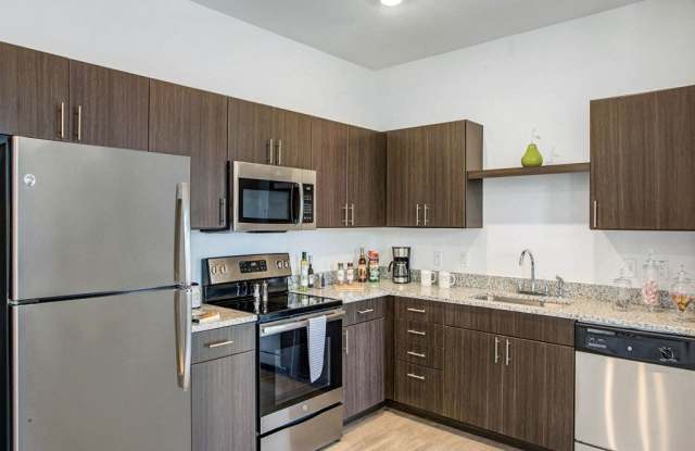 Elements on Third photos photos