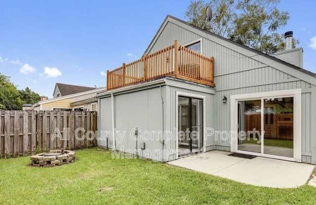6653 Periwinkle Drive Gallery 3