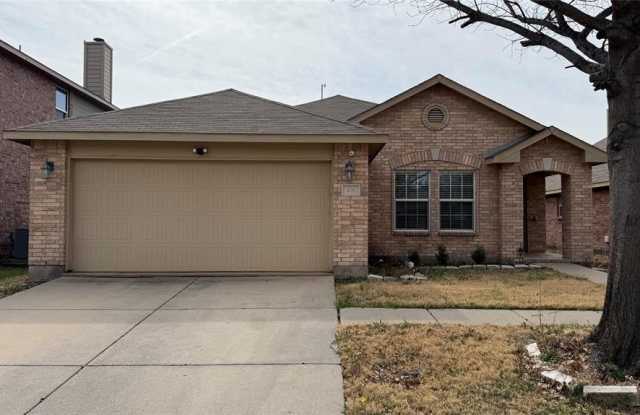 476 Eisenhower Lane photos photos