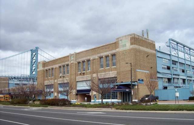 3 N COLUMBUS BOULEVARD photos photos