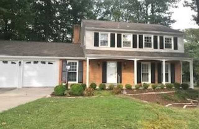 8349 CARRLEIGH PARKWAY - 8349 Carrleigh Parkway, West Springfield, VA 22152