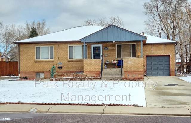2718 Ames St photos photos