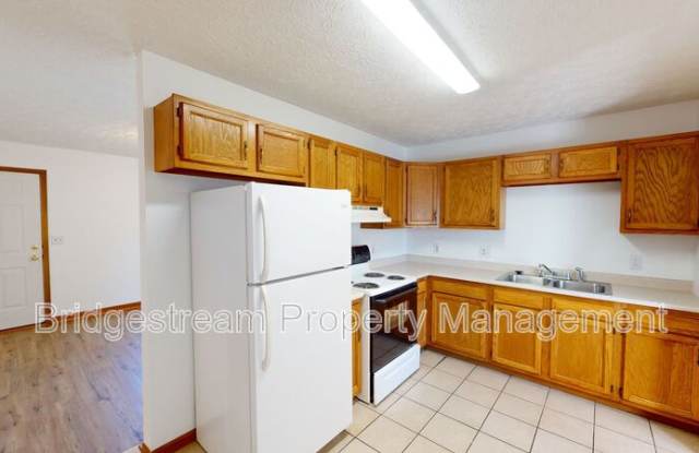 198 Woodsview Drive photos photos