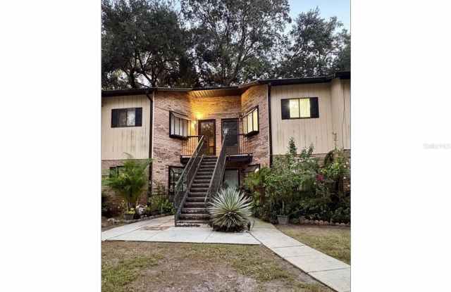 1724 FOXHALL CIRCLE photos photos