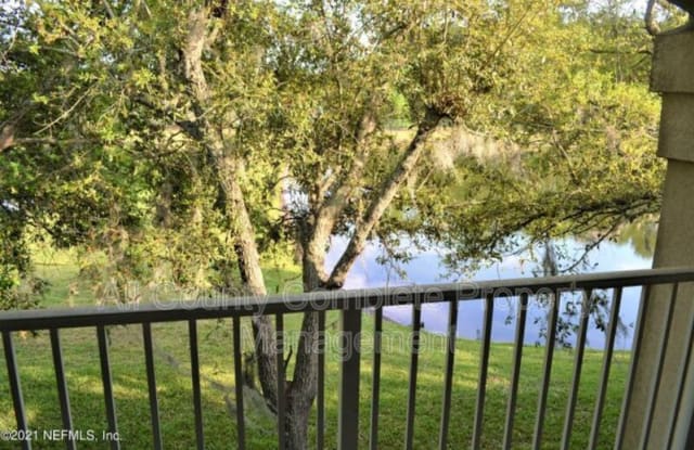 7063 Deer Lodge Cir - 7063 Deerlodge Circle, Jacksonville, FL 32256