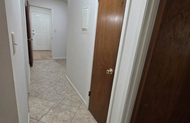 400 Tanglewood Drive photos photos