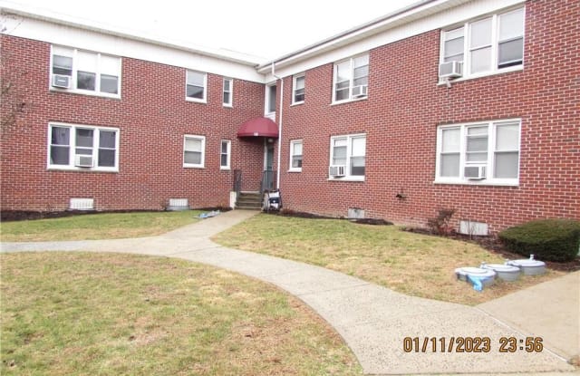 18 Arlington Street - 18 Arlington Street, Yonkers, NY 10710