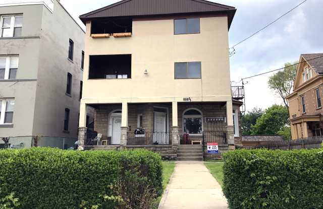 301 1/2 S Winebiddle St photos photos