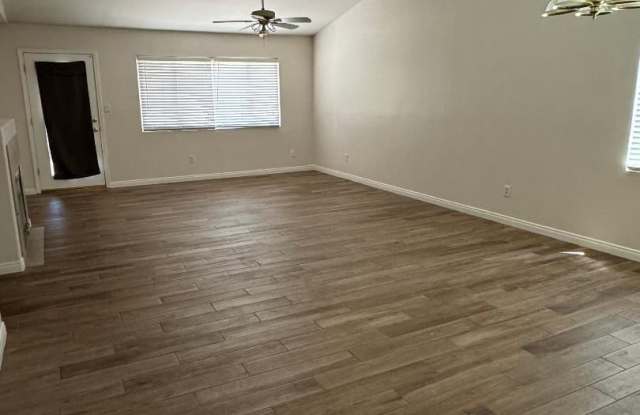 EAGLES LANDING Gallery 4