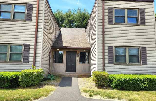 911 Twin Circle Drive - 911 Twin Circle Drive, Hartford County, CT 06074
