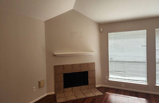 12810 Claycliff Ct Gallery 4