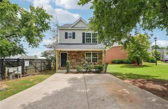 Rare Low Maintenance Home photos photos