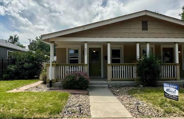2 Bedroom 1 Bath Duplex Available Mid August!! photos photos