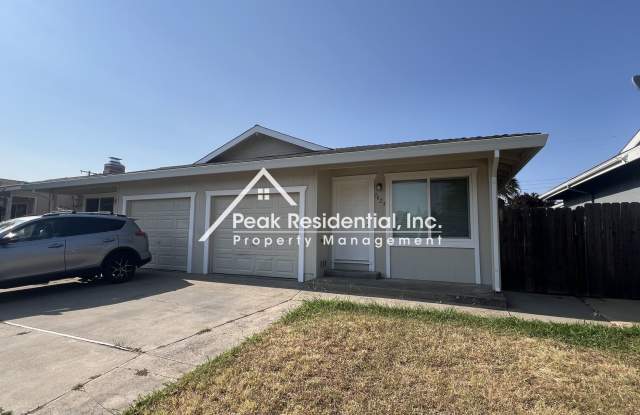 Updated Citrus Heights 2bd/1ba Duplex! photos photos