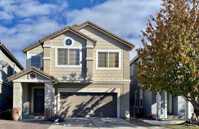1152 Harbour Cove - 1152 Harbour Cove Ct, Sparks, NV 89434