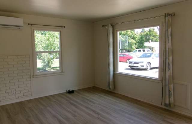 2 Bedroom House Medford Gallery 3