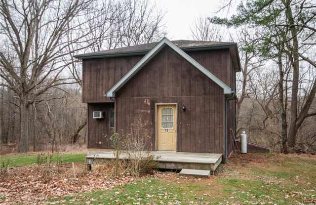 70 Pine Lane Gallery 2