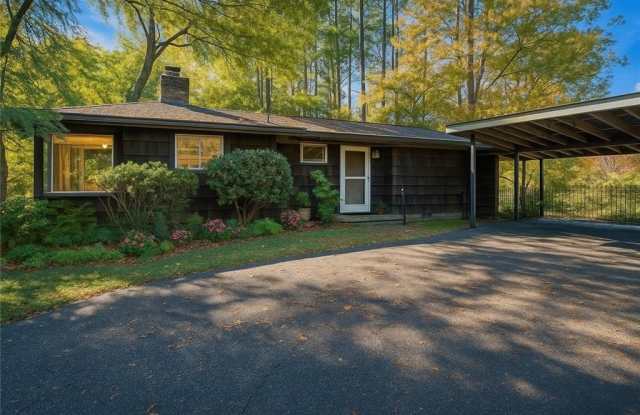 796 Wesley Drive photos photos