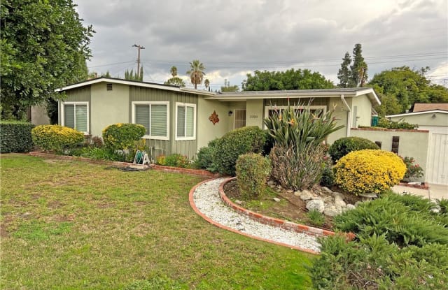 3320 Campus Avenue - 3320 Campus Avenue, Claremont, CA 91711