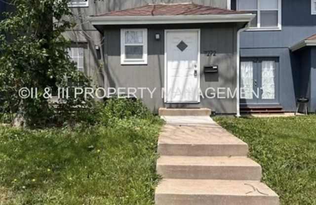 11272 Bales Ave - 11272 Bales Avenue, Kansas City, MO 64137