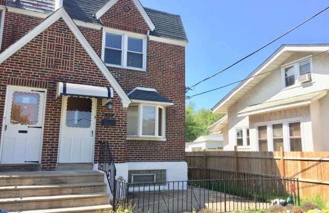 7122 DUNGAN ROAD Gallery 2
