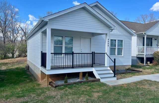 Charming 2-Bedroom Home with Modern Updates – Convenient Roanoke Location photos photos