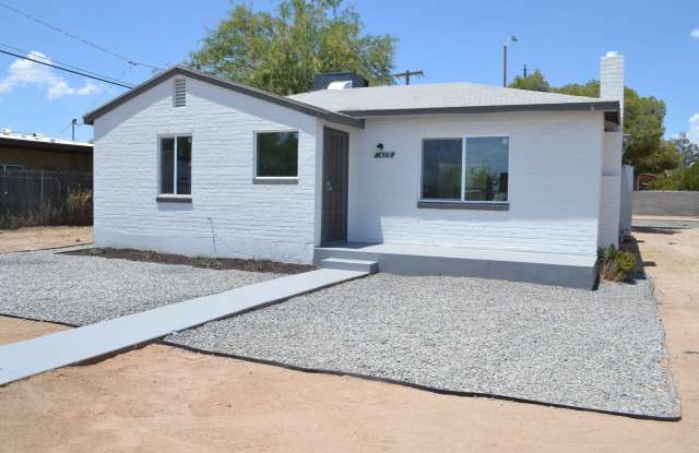 419 East Seneca Street - 419 East Seneca Street, Tucson, AZ 85705 419 East Seneca Street - 419 East Seneca Street, Tucson, AZ 85705