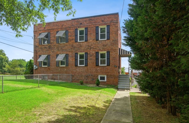 5053 11th Street Northeast photos photos