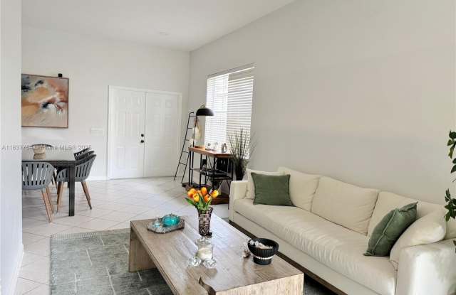 1074 Bluewood Ter photos photos