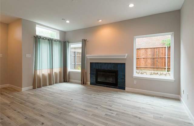 1517 Bennington Court Gallery 4