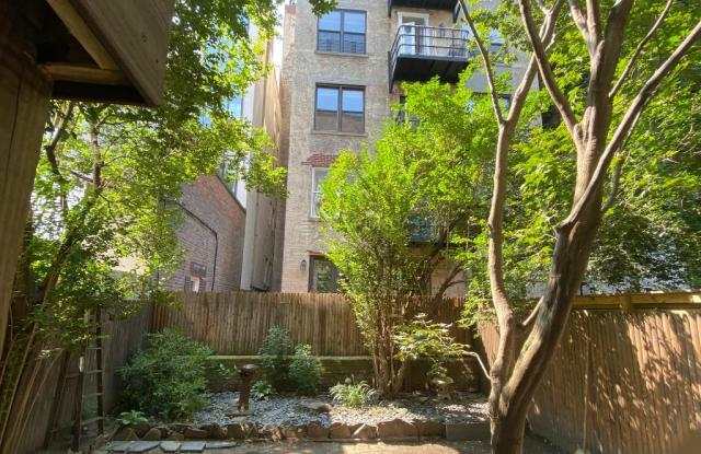 118 Waverly Place - 118 Waverly Place, New York City, NY 10011