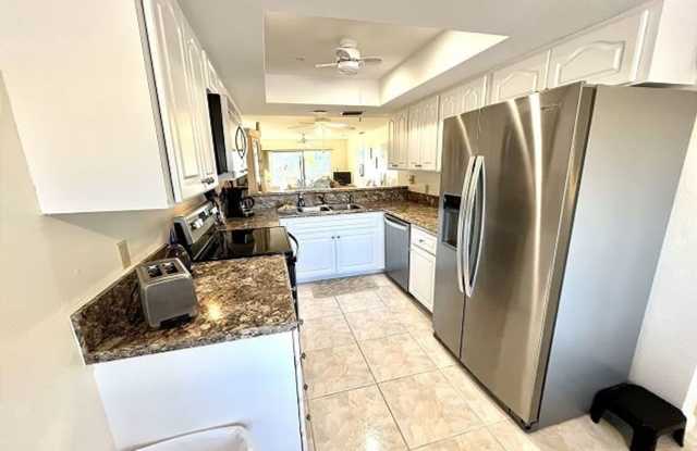 Lovely FURNISHED Condo in Rock Dove Community Gallery 4