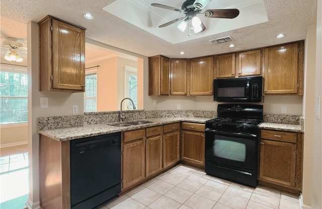 7024 Somerset Circle photos photos