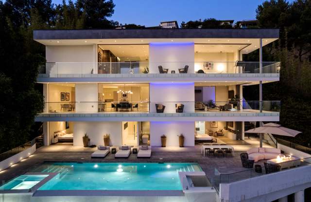 7080 Mulholland Dr photos photos