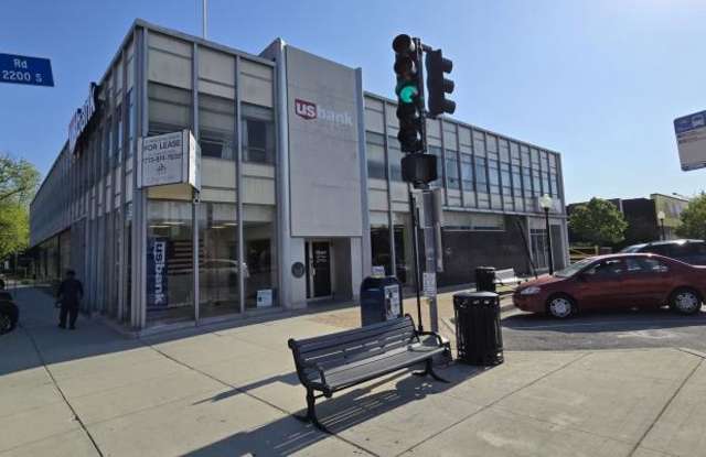 2208 Lombard Ave. photos photos